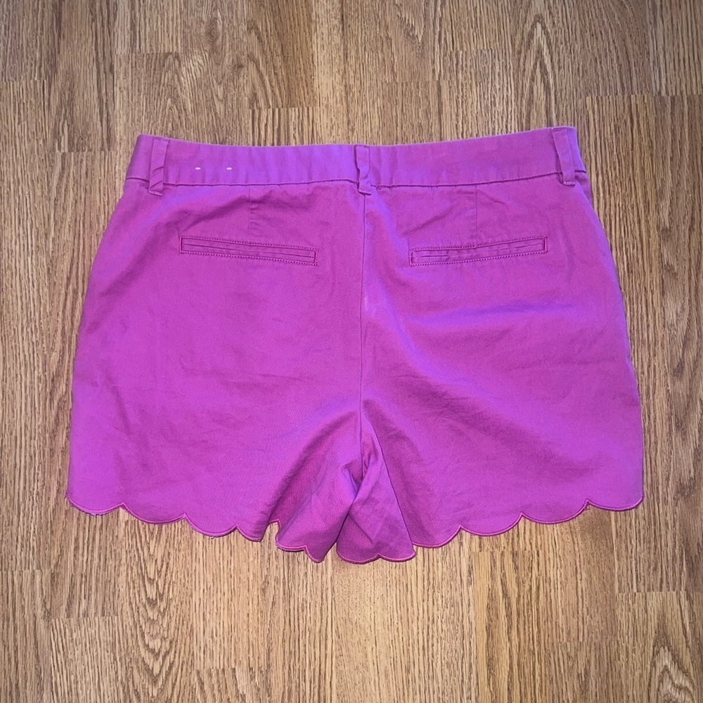 LOFT Scalloped Shorts - Picture 4 of 4